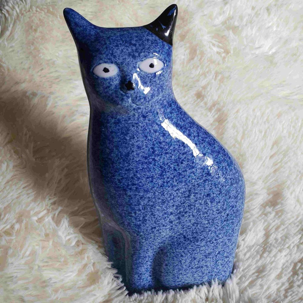 VINTAGE Enesco Ceramic blue &white spongeware Cat